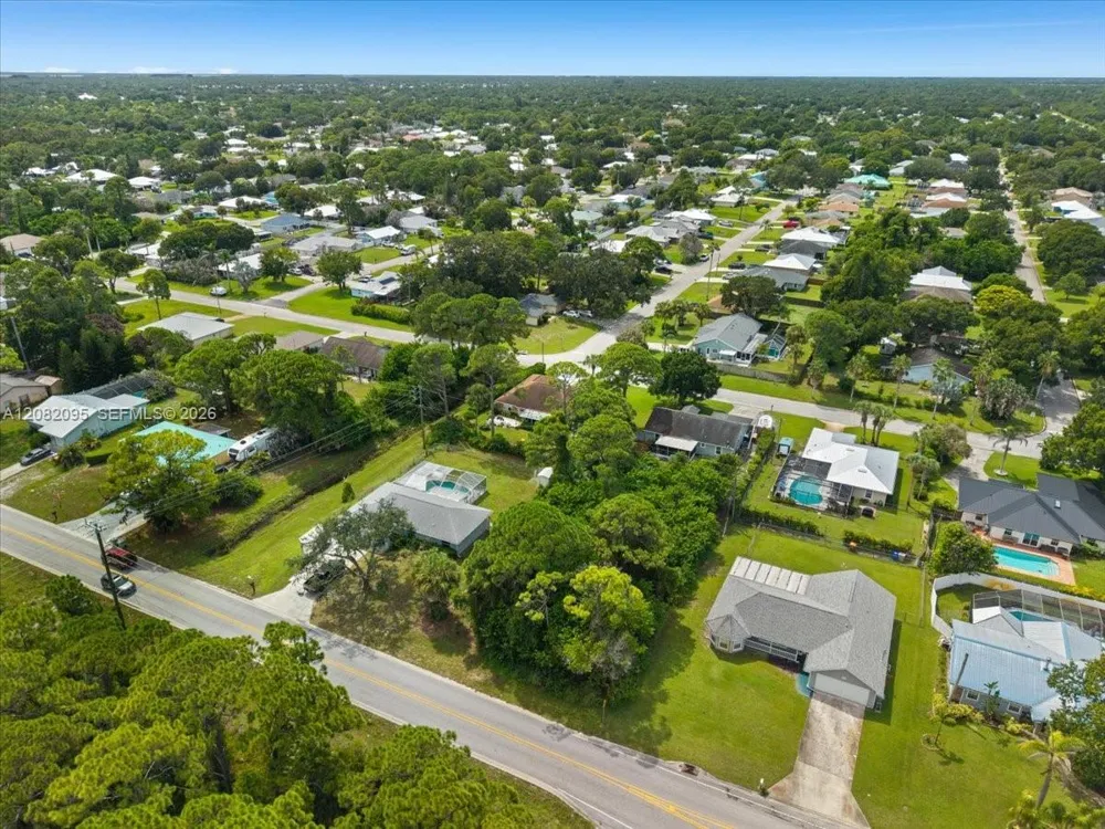 1855 SW 17th Ln SW Vero Beach, FL 32962