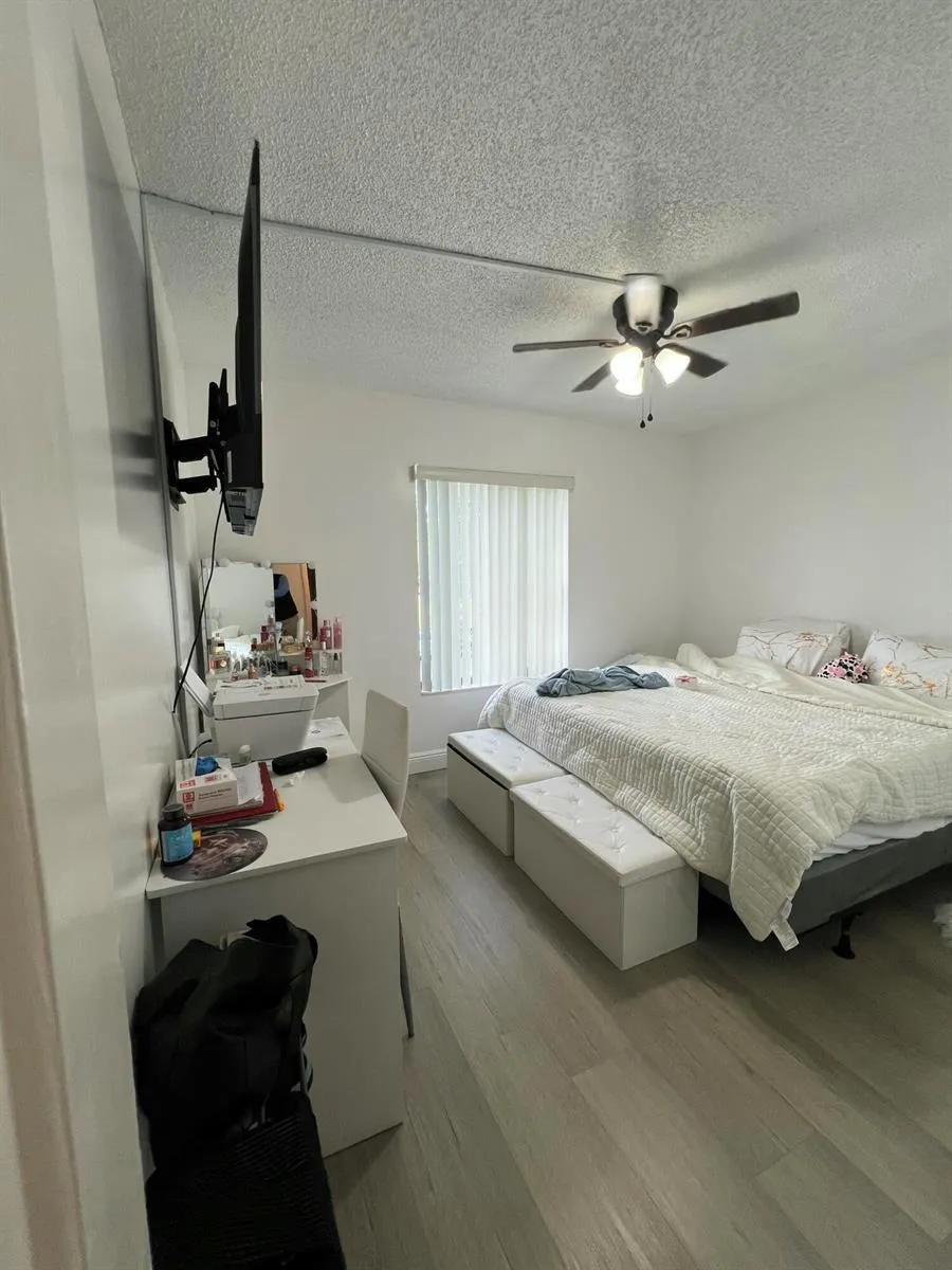 1007 GREEN PINE BOULEVARD #D2 West Palm Beach, FL 33409