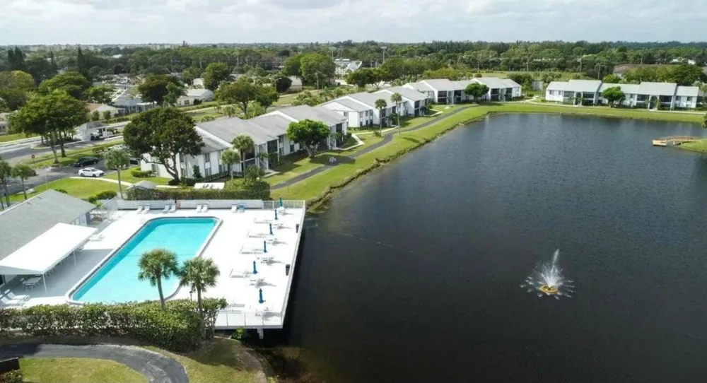 1007 GREEN PINE BOULEVARD #D2 West Palm Beach, FL 33409