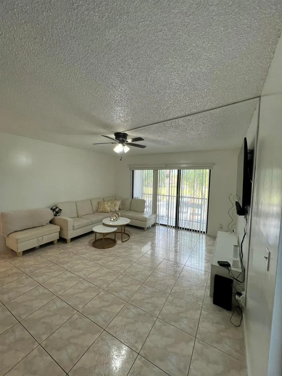 1007 GREEN PINE BOULEVARD #D2 West Palm Beach, FL 33409