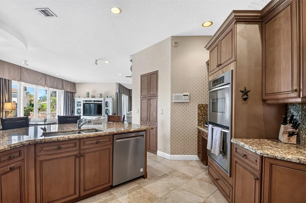 2767 DANFORTH TERRACE Wellington, FL 33414