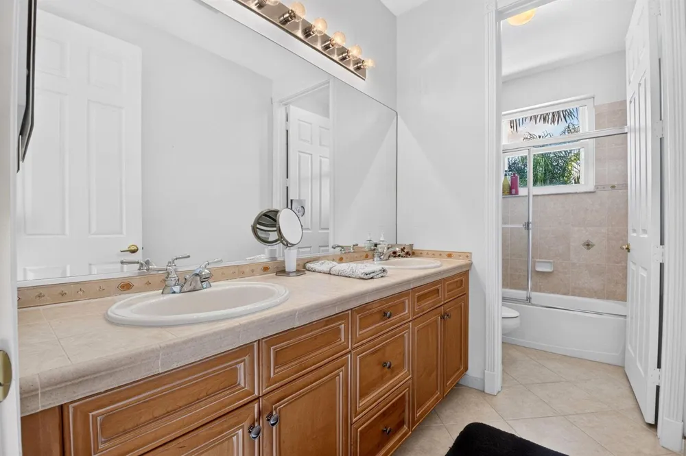 2767 DANFORTH TERRACE Wellington, FL 33414