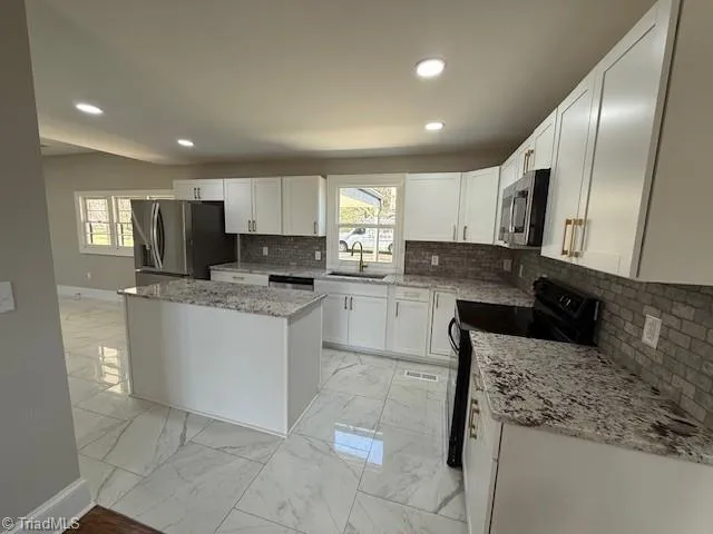 1682 Cunningham Brick Yard Road Thomasville, NC 27360