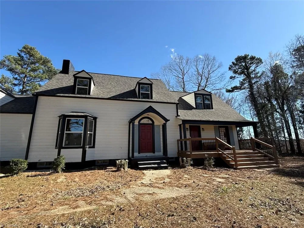 1682 Cunningham Brick Yard Road Thomasville, NC 27360