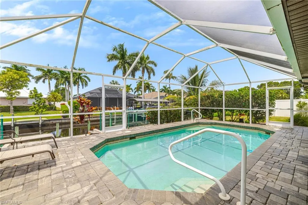 1926 SE 18th Avenue Cape Coral, FL 33990