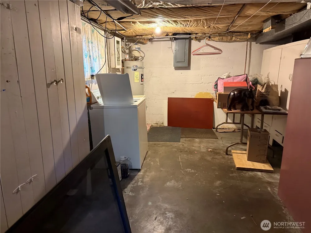 1940 4th Street Bremerton, WA 98337