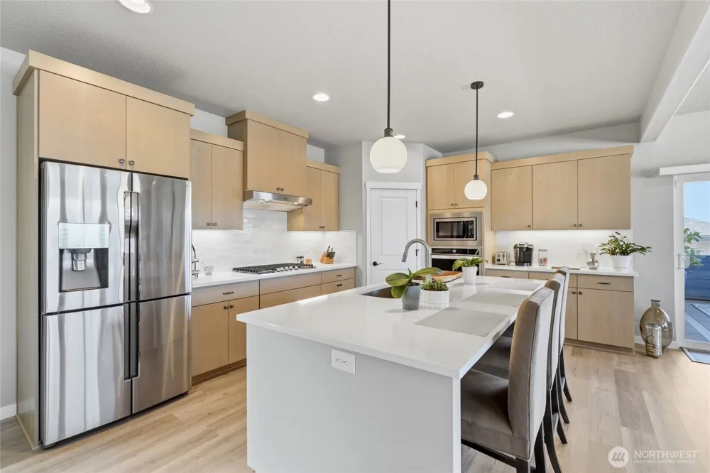 10706 NW 15th Place Vancouver, WA 98685
