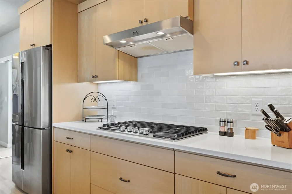 10706 NW 15th Place Vancouver, WA 98685
