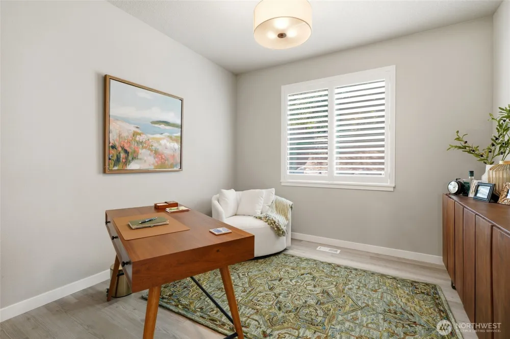 10706 NW 15th Place Vancouver, WA 98685