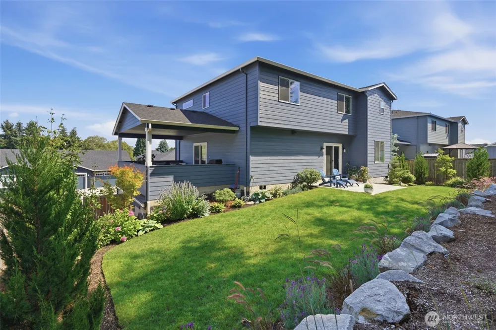 10706 NW 15th Place Vancouver, WA 98685