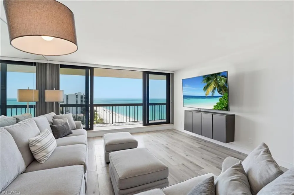 4001 Gulf Shore Boulevard #1407 Naples, FL 34103