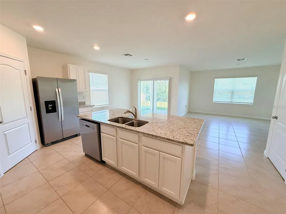 5277 GREENHEART AVENUE Mount Dora, FL 32757