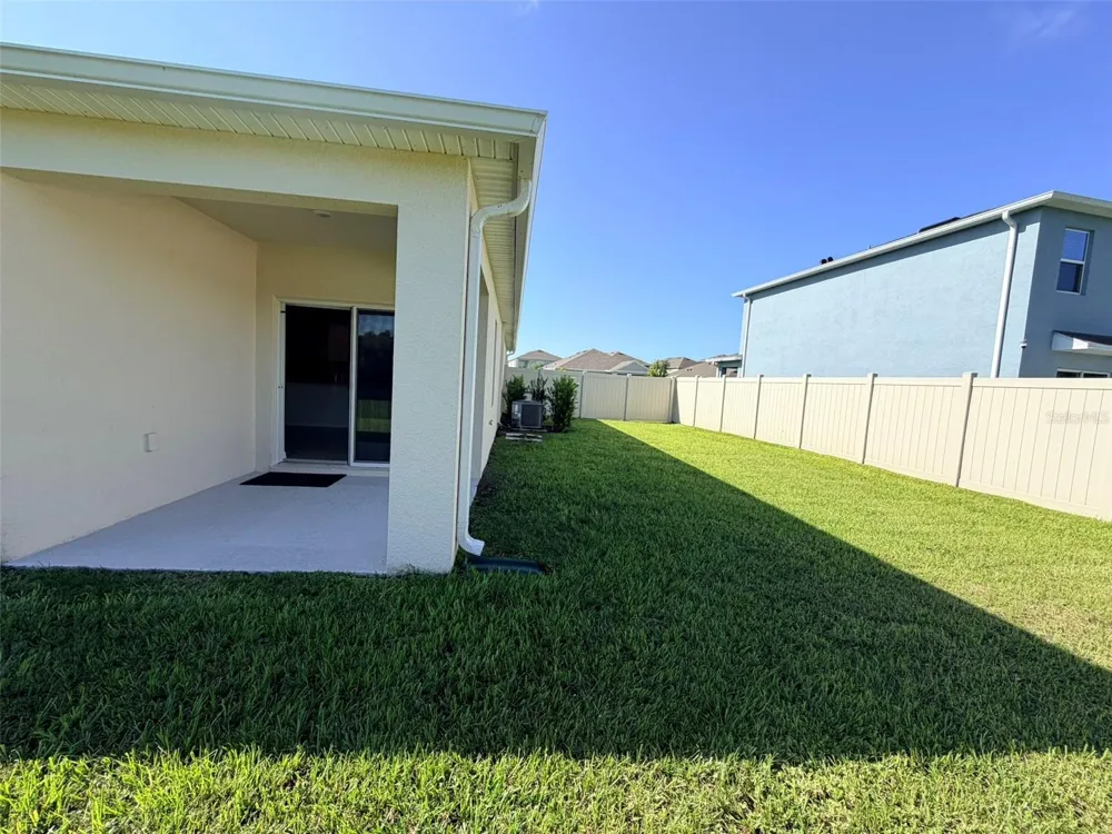 5277 GREENHEART AVENUE Mount Dora, FL 32757