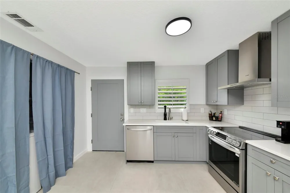 729 SAINT JUDES DRIVE S #2 Longboat Key, FL 34228