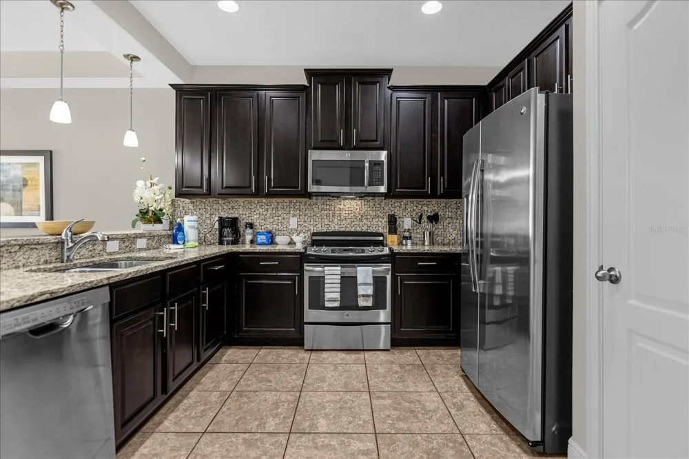 8118 ROSEVILLE BOULEVARD Davenport, FL 33896