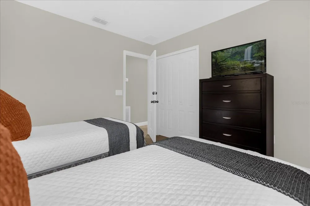 8118 ROSEVILLE BOULEVARD Davenport, FL 33896
