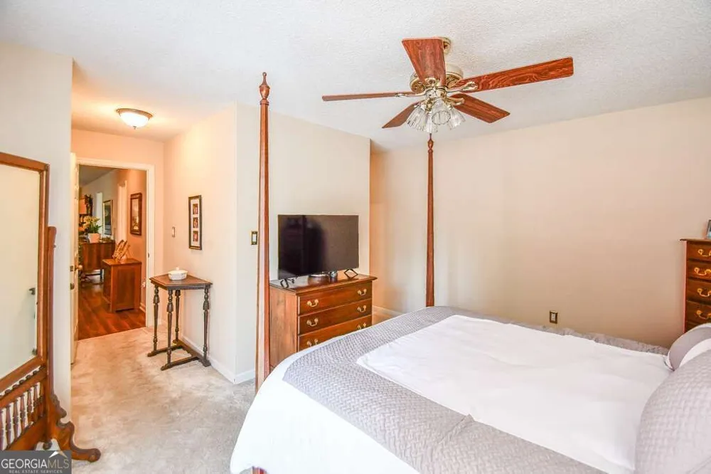 2235 Old Hamilton PL Gainesville, GA 30507