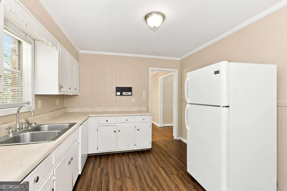 2909 Briarwood BLVD East Point, GA 30344