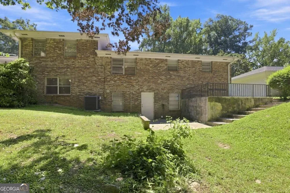 2909 Briarwood BLVD East Point, GA 30344