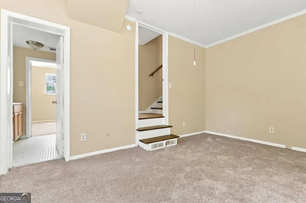 2909 Briarwood BLVD East Point, GA 30344