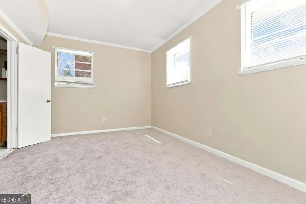 2909 Briarwood BLVD East Point, GA 30344