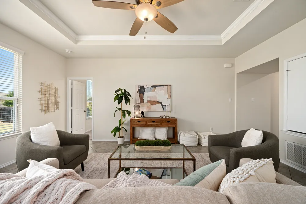 100 Tanager Pass Cove Leander, TX 78641