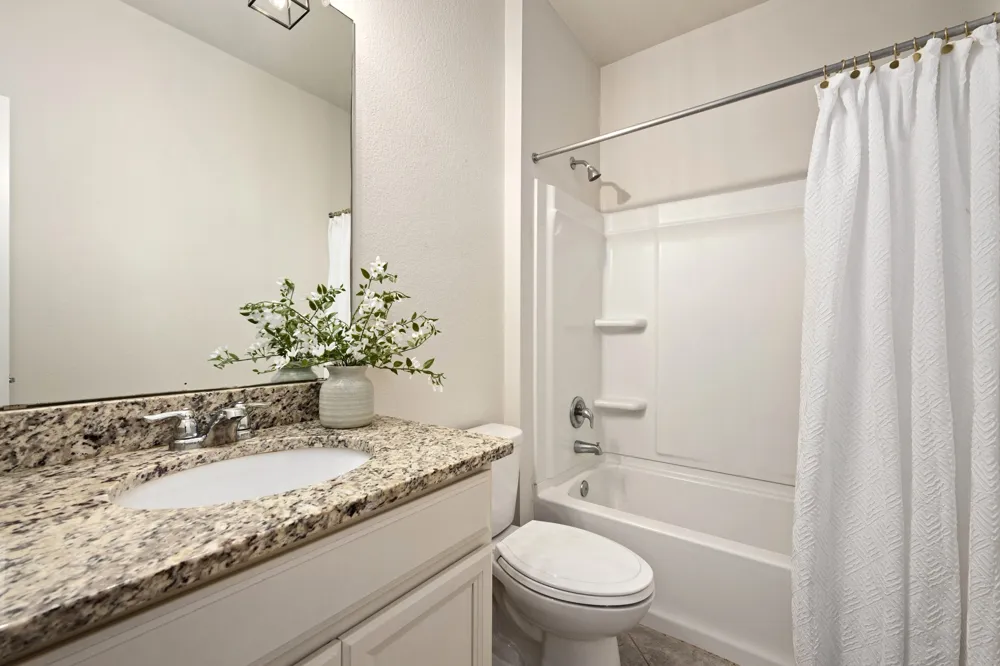 100 Tanager Pass Cove Leander, TX 78641