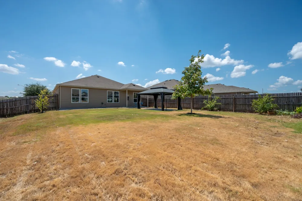 100 Tanager Pass Cove Leander, TX 78641