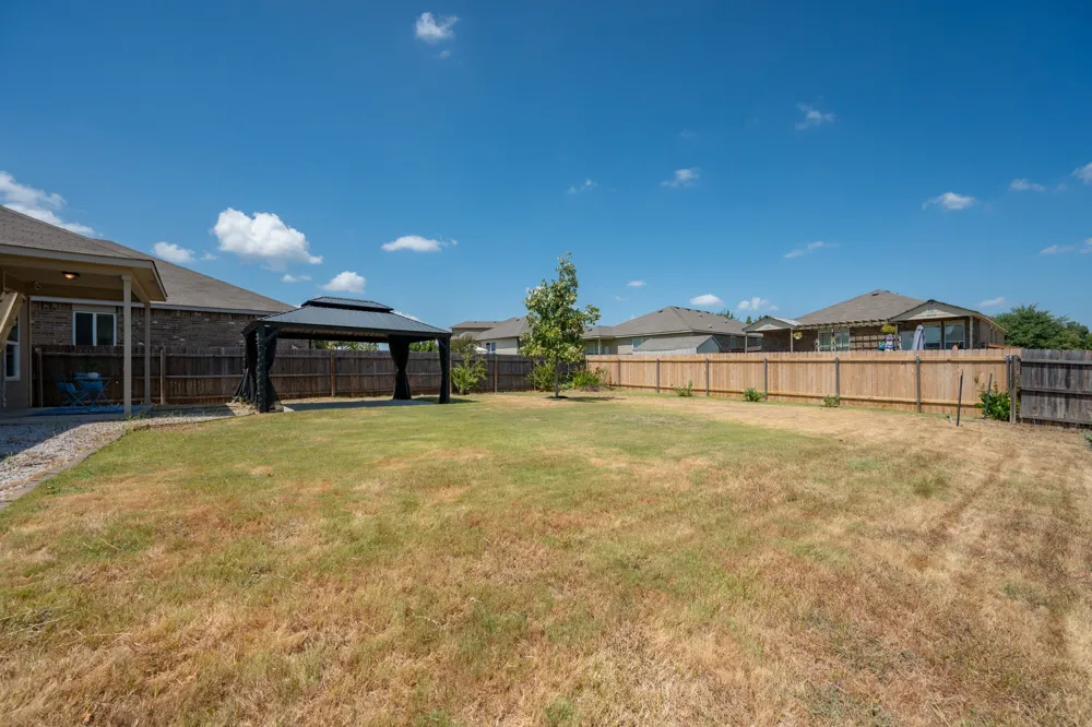 100 Tanager Pass Cove Leander, TX 78641