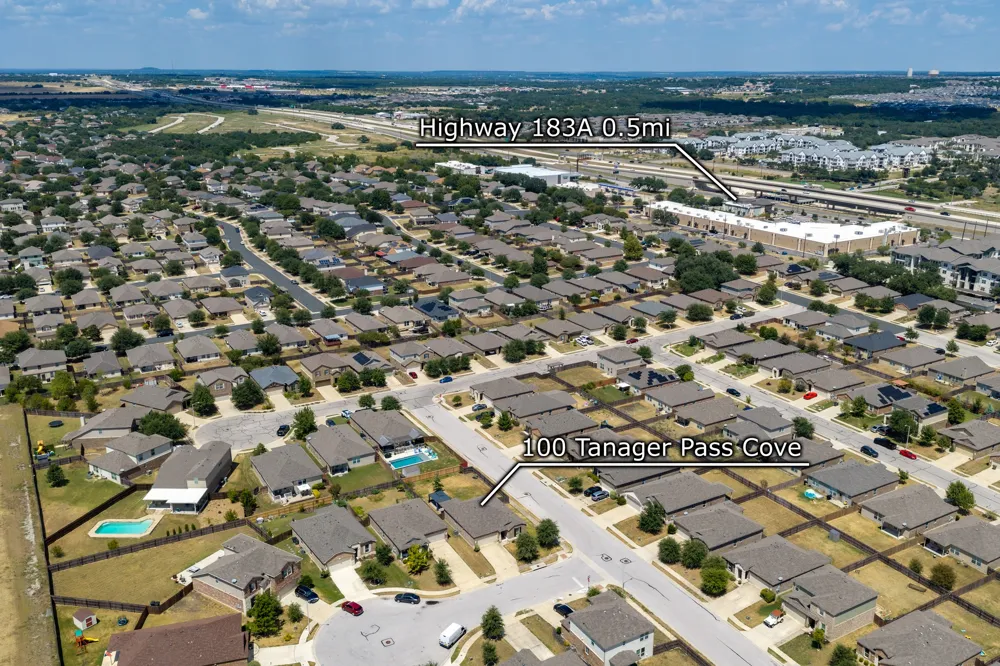 100 Tanager Pass Cove Leander, TX 78641