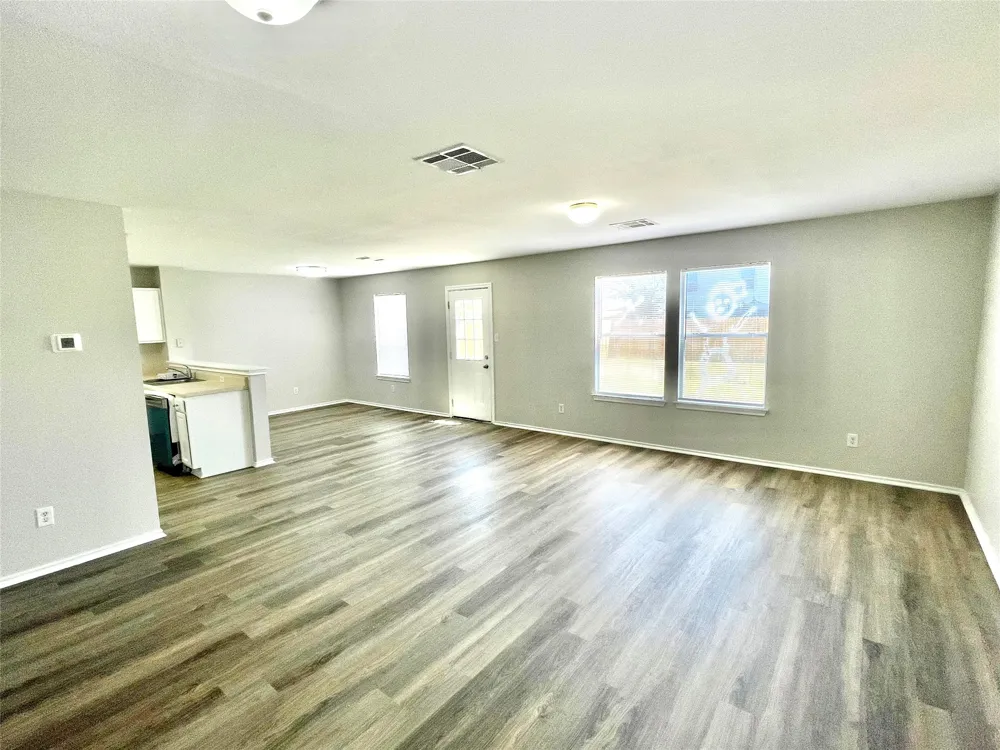 12729 Saint Mary Drive Manor, TX 78653
