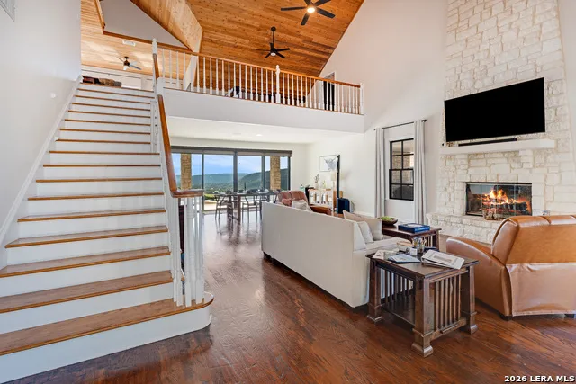 11482 Fm 337 Medina, TX 78055