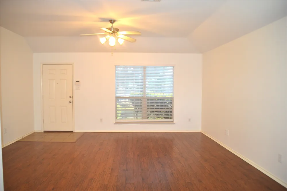 145 Meadow Crest Drive Princeton, TX 75407