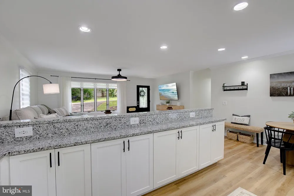 5822 LONG BEACH DRIVE St Leonard, MD 20685