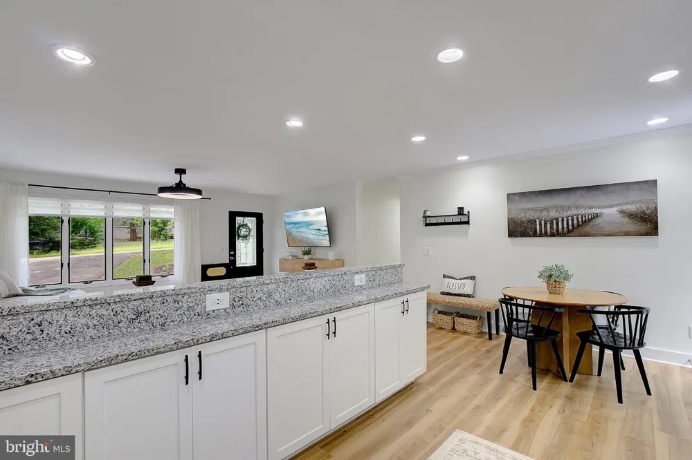 5822 LONG BEACH DRIVE St Leonard, MD 20685