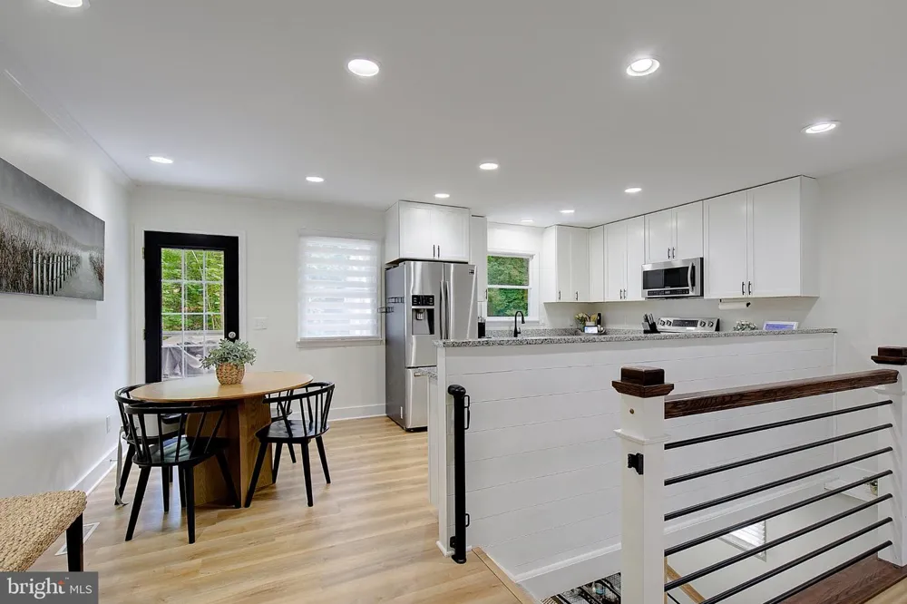 5822 LONG BEACH DRIVE St Leonard, MD 20685