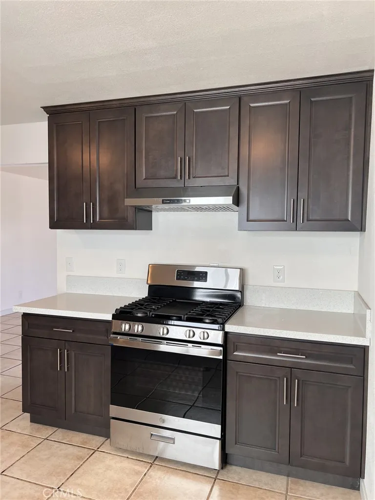 516 Diamond #D Monrovia, CA 91016