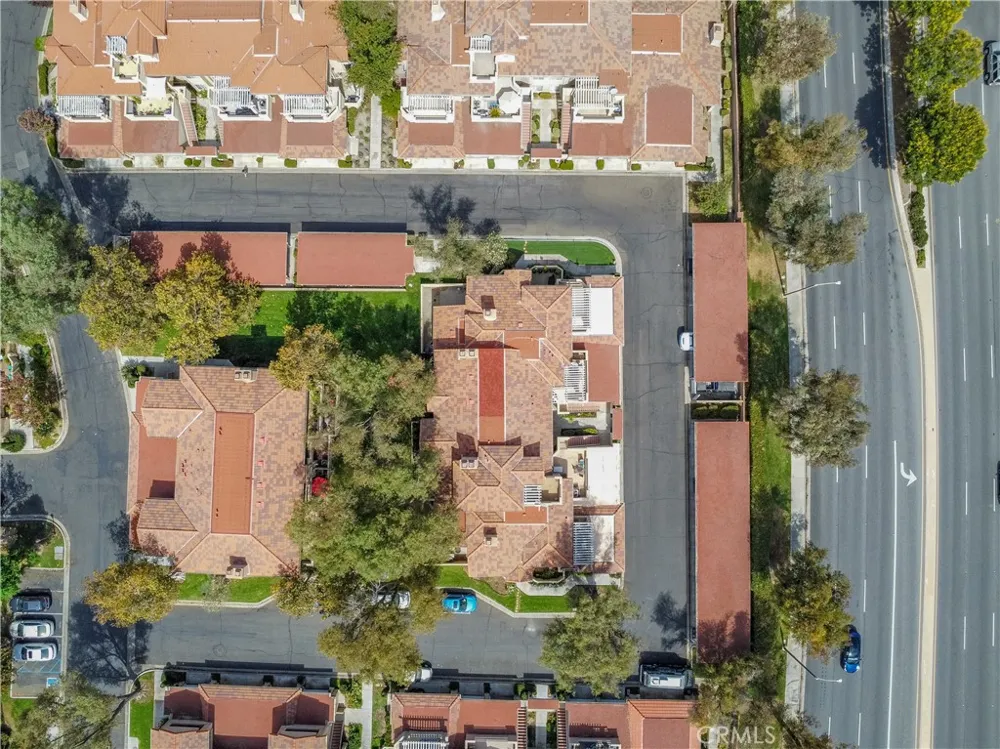 25873 McBean Parkway #54 Valencia, CA 91355