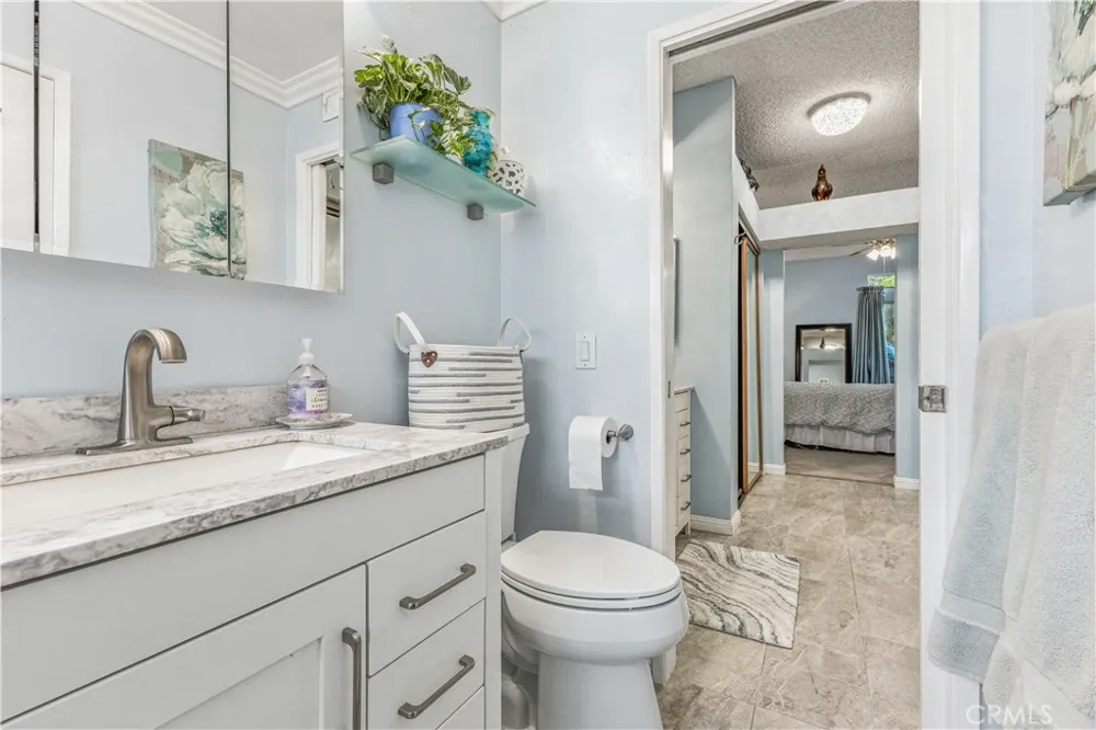 25873 McBean Parkway #54 Valencia, CA 91355