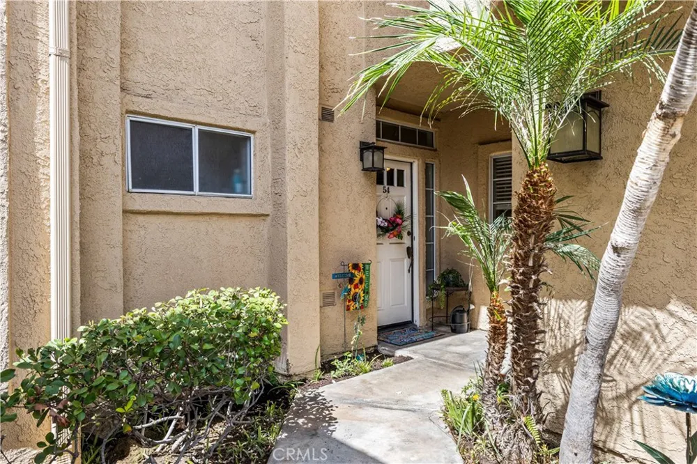 25873 McBean Parkway #54 Valencia, CA 91355