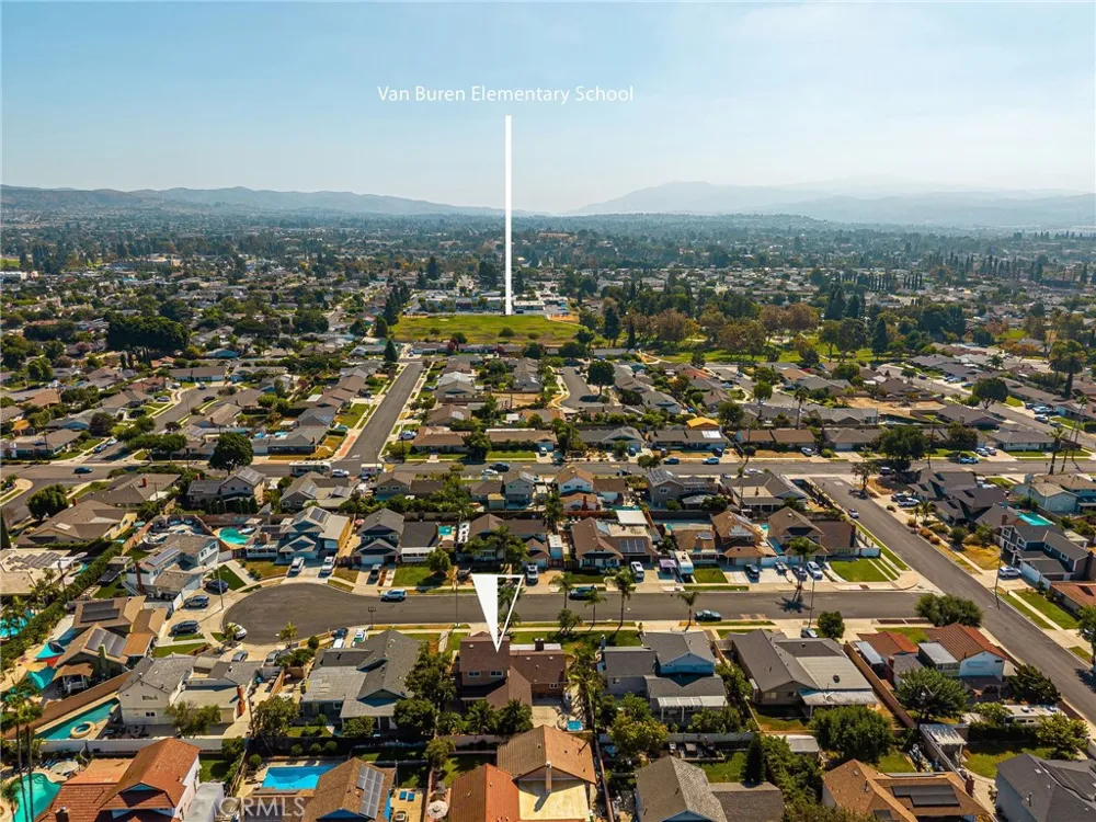 1249 Bering Street Placentia, CA 92870