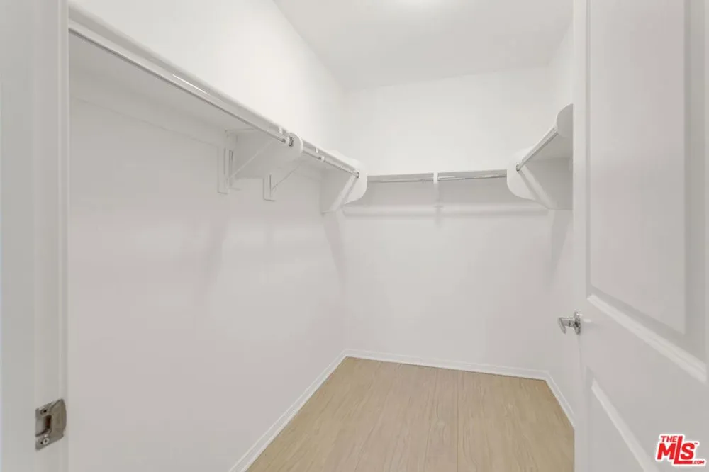 1600 S WESTGATE AVENUE #506 Los Angeles, CA 90025