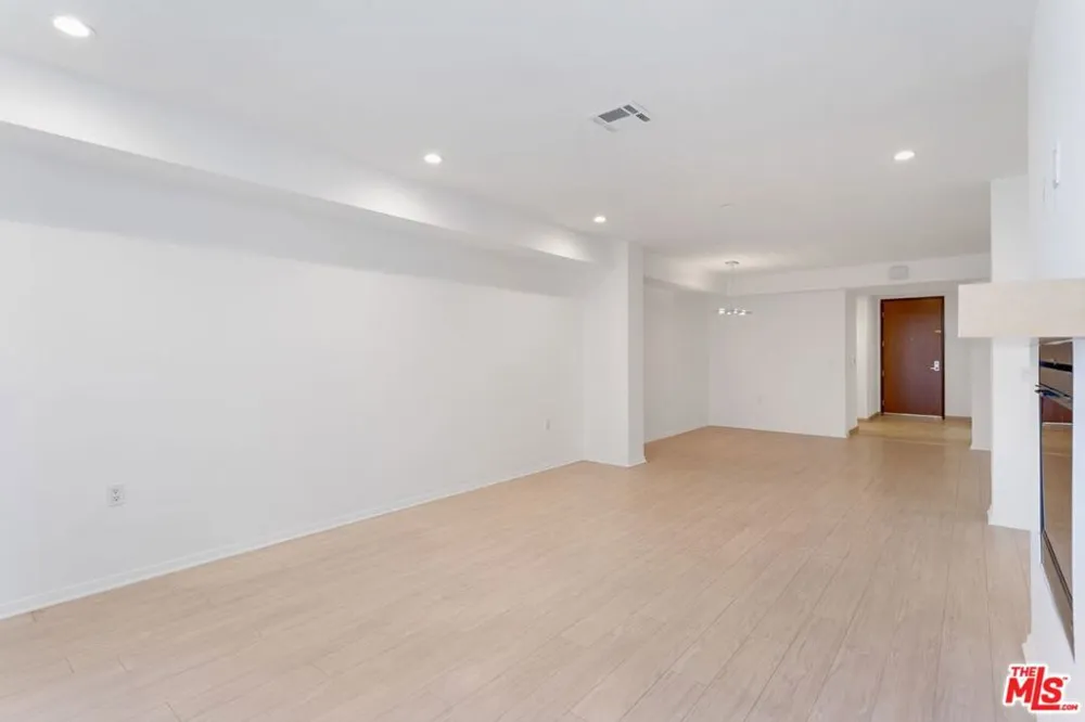 1600 S WESTGATE AVENUE #506 Los Angeles, CA 90025