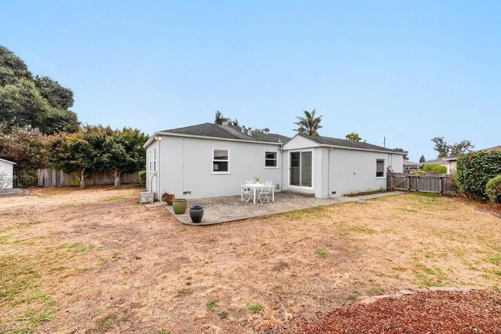 115 Fairhaven Court Watsonville, CA 95076