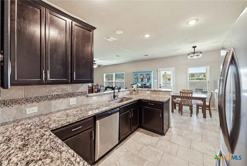 132 Hunters Ranch San Antonio, TX 78253