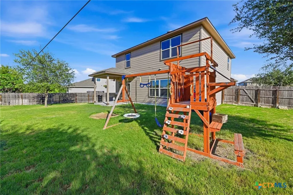 132 Hunters Ranch San Antonio, TX 78253