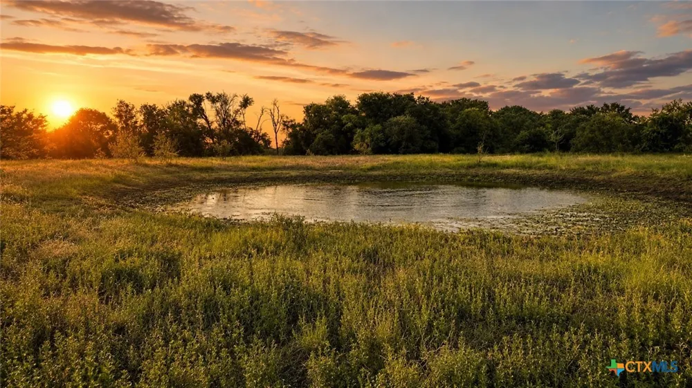 2415 Old Crawford Road Crawford, TX 76638