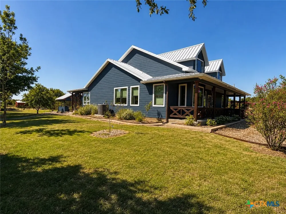 2415 Old Crawford Road Crawford, TX 76638