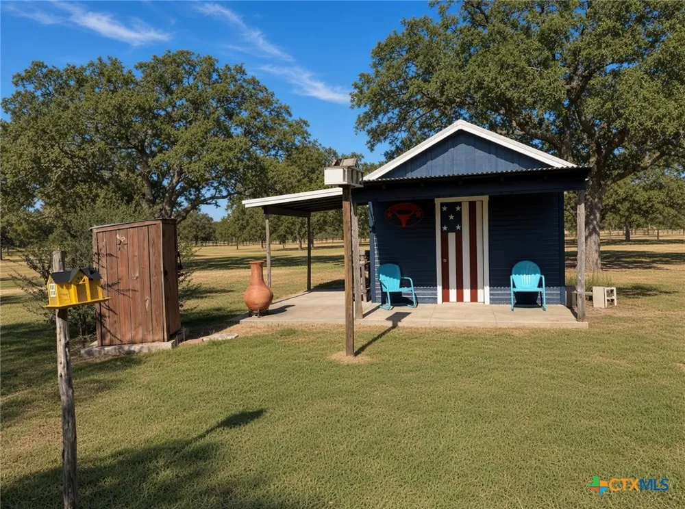 2415 Old Crawford Road Crawford, TX 76638