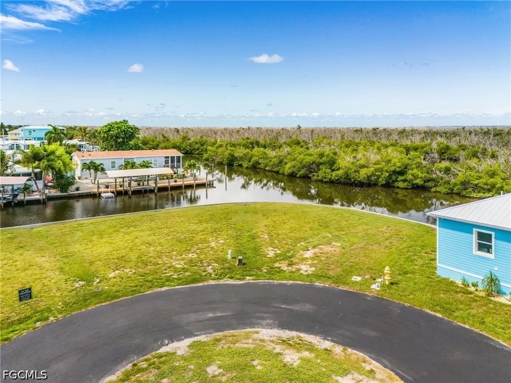 Trawler Lane St James City, FL 33956